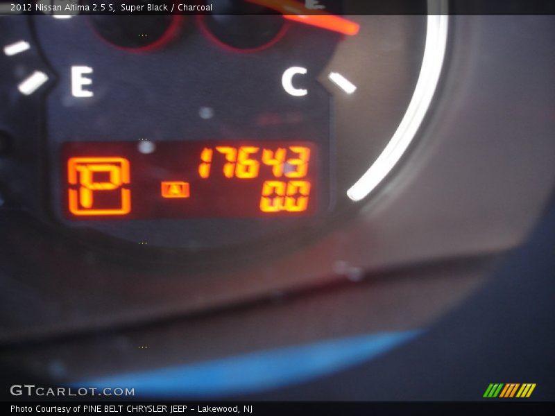 Super Black / Charcoal 2012 Nissan Altima 2.5 S