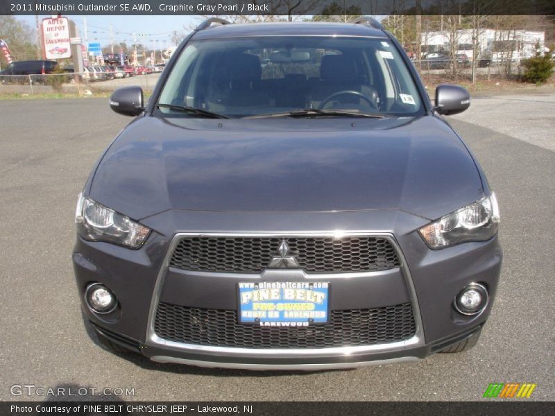 Graphite Gray Pearl / Black 2011 Mitsubishi Outlander SE AWD