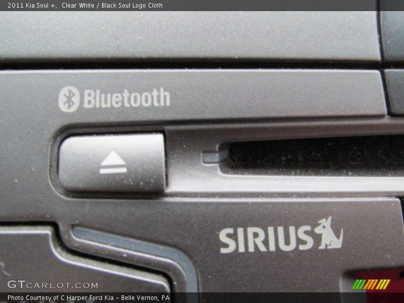 Clear White / Black Soul Logo Cloth 2011 Kia Soul +