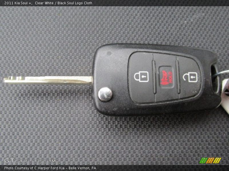 Clear White / Black Soul Logo Cloth 2011 Kia Soul +