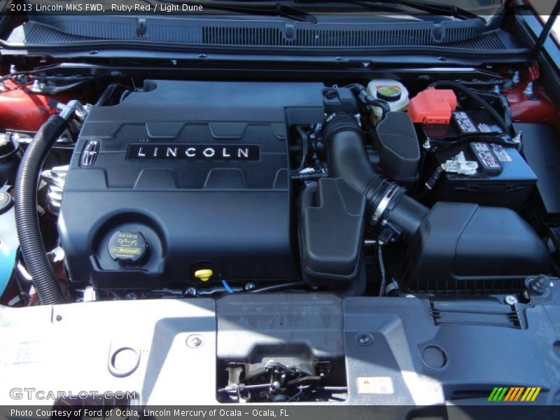 Ruby Red / Light Dune 2013 Lincoln MKS FWD