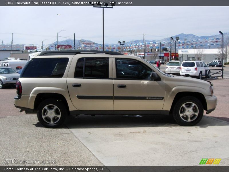 Sandstone Metallic / Light Cashmere 2004 Chevrolet TrailBlazer EXT LS 4x4