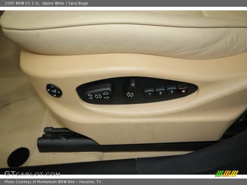 Alpine White / Sand Beige 2005 BMW X3 3.0i
