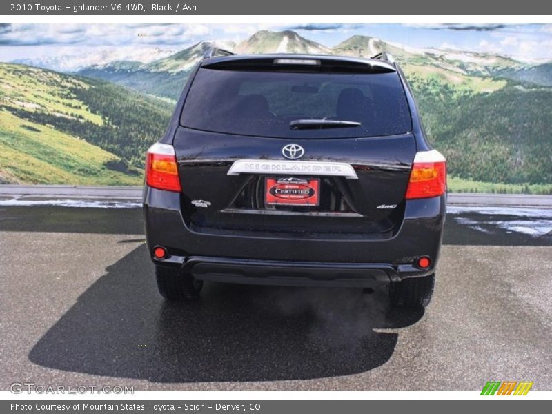 Black / Ash 2010 Toyota Highlander V6 4WD
