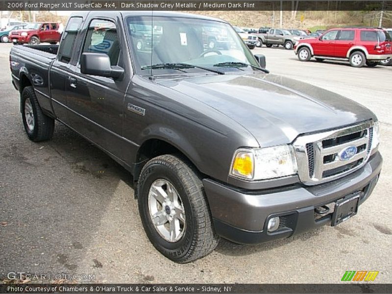 Front 3/4 View of 2006 Ranger XLT SuperCab 4x4