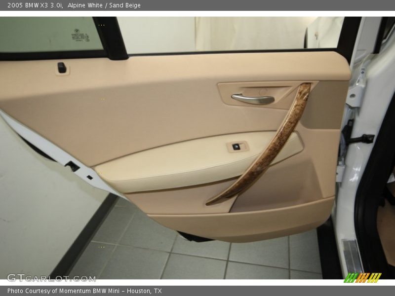Alpine White / Sand Beige 2005 BMW X3 3.0i