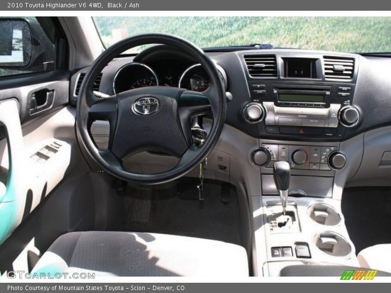 Black / Ash 2010 Toyota Highlander V6 4WD