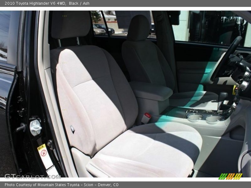 Black / Ash 2010 Toyota Highlander V6 4WD