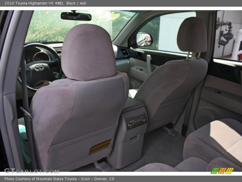 Black / Ash 2010 Toyota Highlander V6 4WD