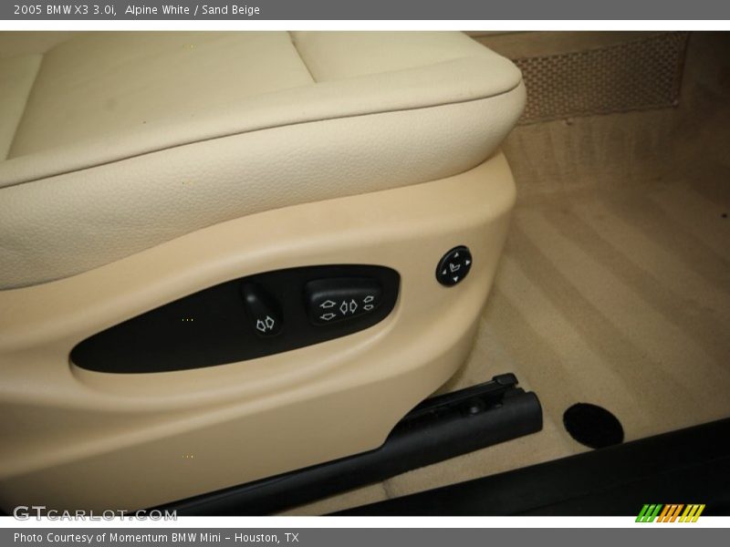 Alpine White / Sand Beige 2005 BMW X3 3.0i