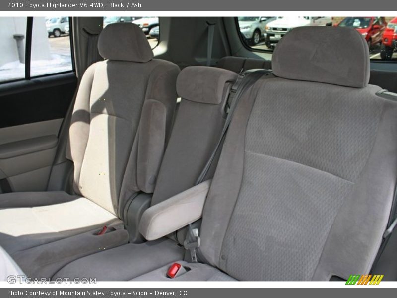 Black / Ash 2010 Toyota Highlander V6 4WD