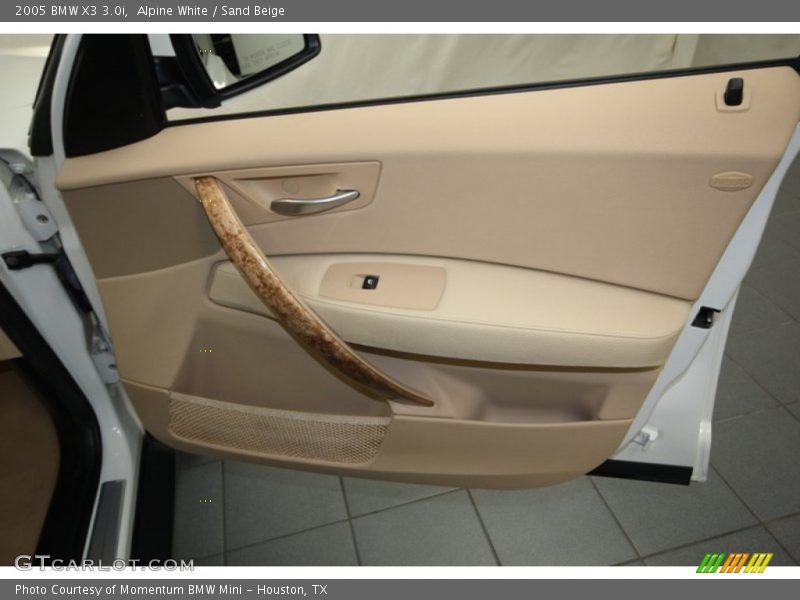 Alpine White / Sand Beige 2005 BMW X3 3.0i