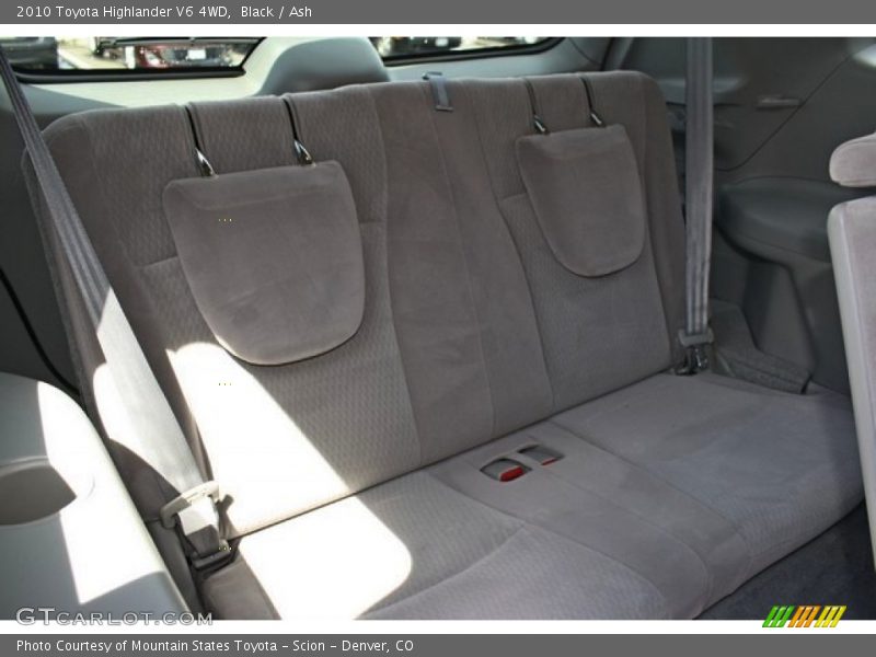Black / Ash 2010 Toyota Highlander V6 4WD