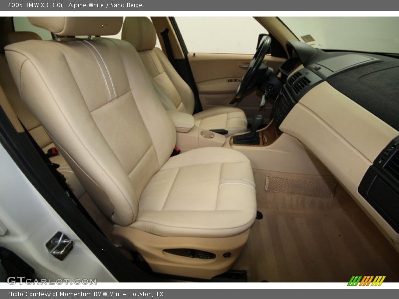 Alpine White / Sand Beige 2005 BMW X3 3.0i