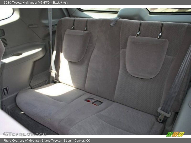Black / Ash 2010 Toyota Highlander V6 4WD