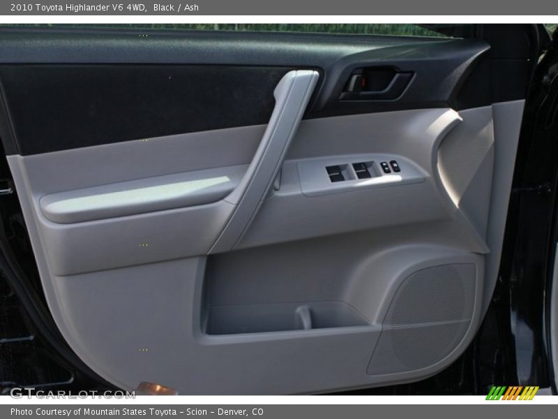 Black / Ash 2010 Toyota Highlander V6 4WD