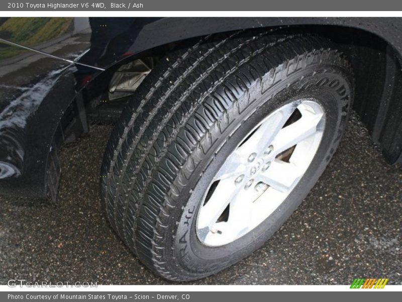 Black / Ash 2010 Toyota Highlander V6 4WD