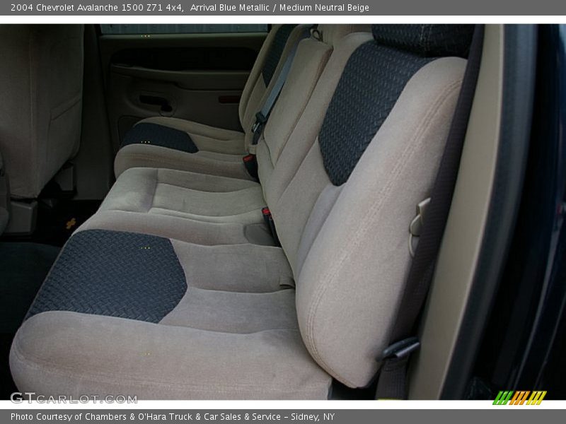 Arrival Blue Metallic / Medium Neutral Beige 2004 Chevrolet Avalanche 1500 Z71 4x4