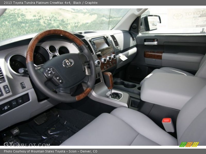 Black / Graphite 2013 Toyota Tundra Platinum CrewMax 4x4