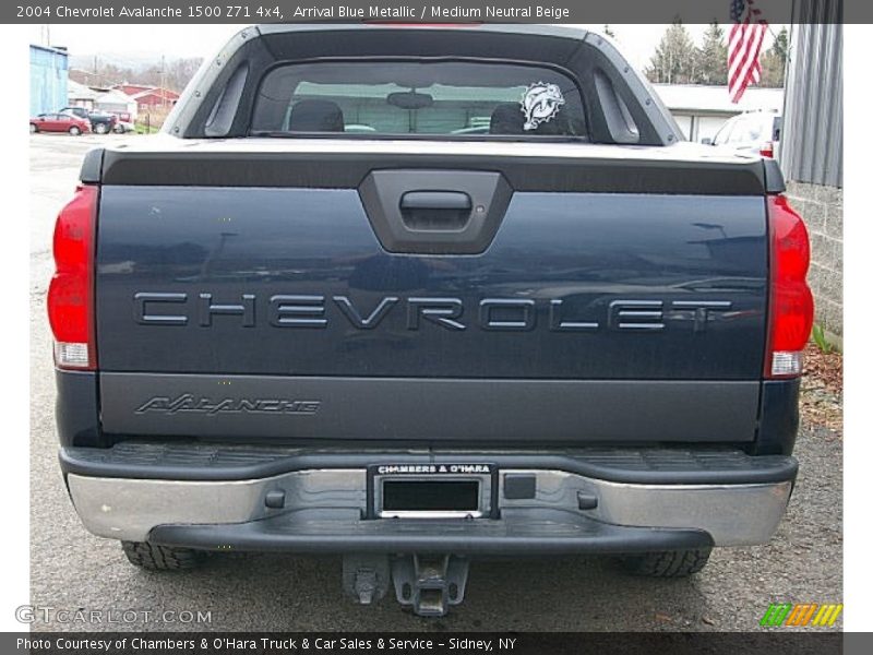 Arrival Blue Metallic / Medium Neutral Beige 2004 Chevrolet Avalanche 1500 Z71 4x4