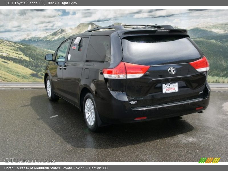 Black / Light Gray 2013 Toyota Sienna XLE