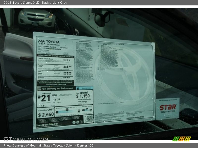 Black / Light Gray 2013 Toyota Sienna XLE