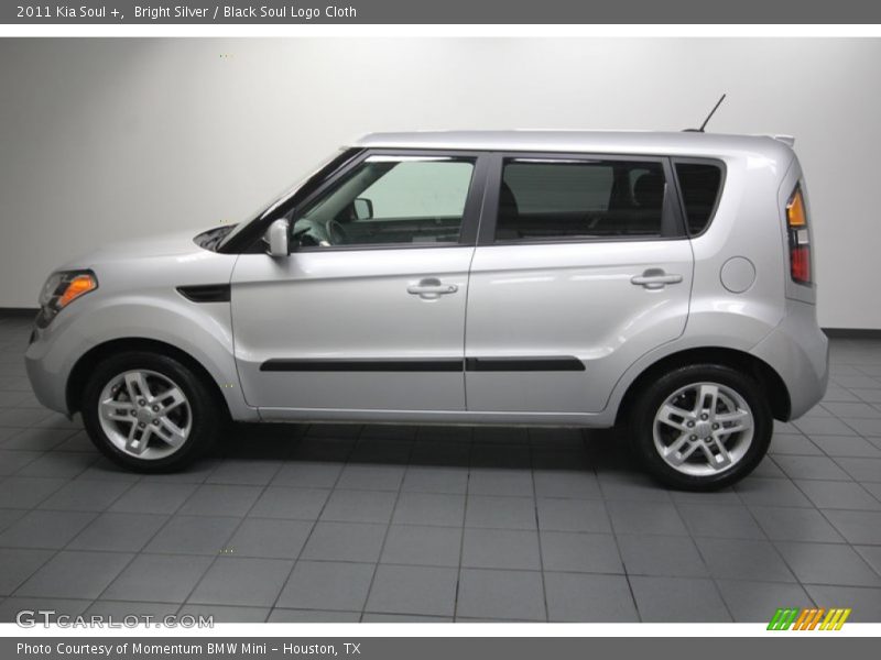 Bright Silver / Black Soul Logo Cloth 2011 Kia Soul +