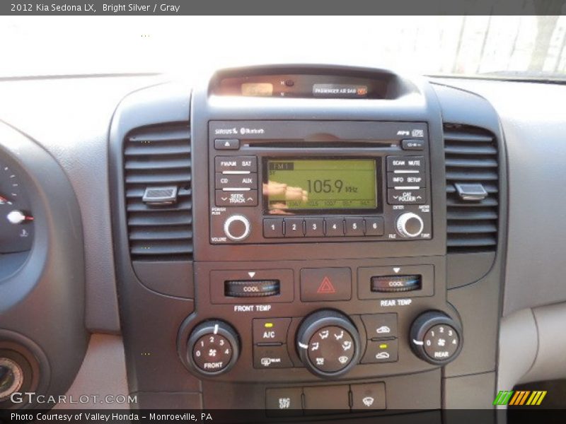 Bright Silver / Gray 2012 Kia Sedona LX