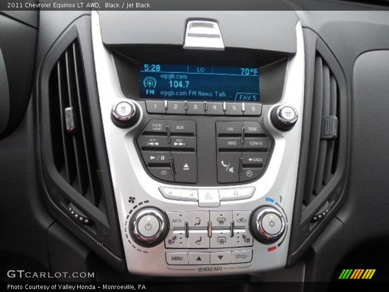 Black / Jet Black 2011 Chevrolet Equinox LT AWD