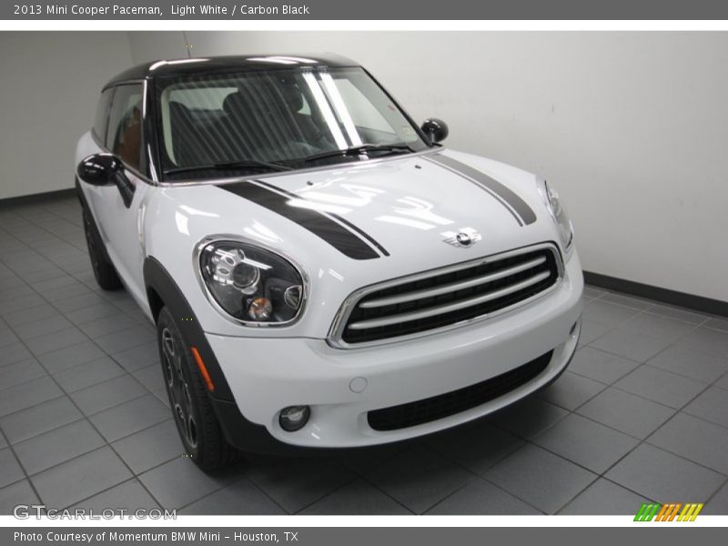 Light White / Carbon Black 2013 Mini Cooper Paceman