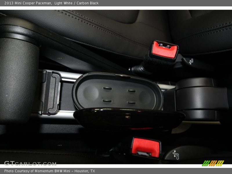 Light White / Carbon Black 2013 Mini Cooper Paceman