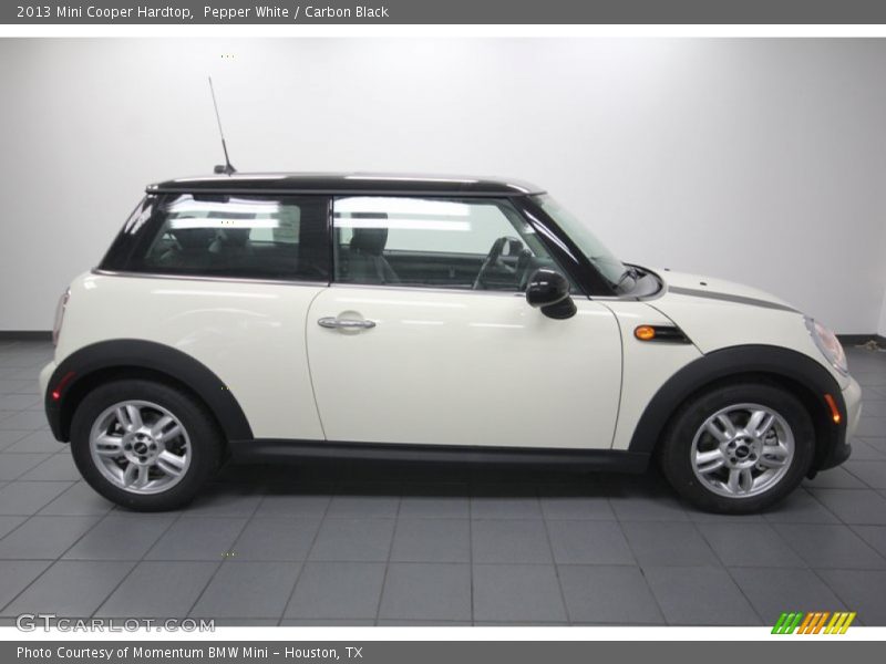 Pepper White / Carbon Black 2013 Mini Cooper Hardtop