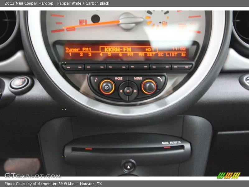 Pepper White / Carbon Black 2013 Mini Cooper Hardtop