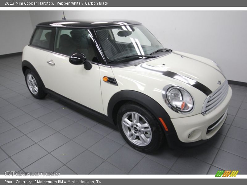 Pepper White / Carbon Black 2013 Mini Cooper Hardtop