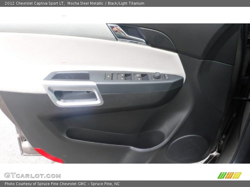 Mocha Steel Metallic / Black/Light Titanium 2012 Chevrolet Captiva Sport LT