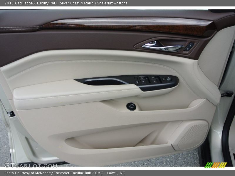 Silver Coast Metallic / Shale/Brownstone 2013 Cadillac SRX Luxury FWD