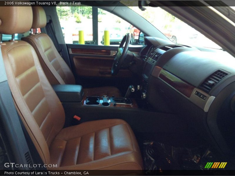 Black / Teak 2006 Volkswagen Touareg V8