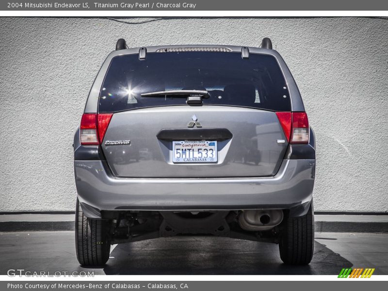 Titanium Gray Pearl / Charcoal Gray 2004 Mitsubishi Endeavor LS