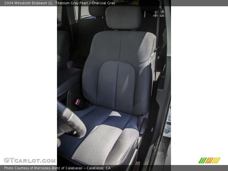 Titanium Gray Pearl / Charcoal Gray 2004 Mitsubishi Endeavor LS