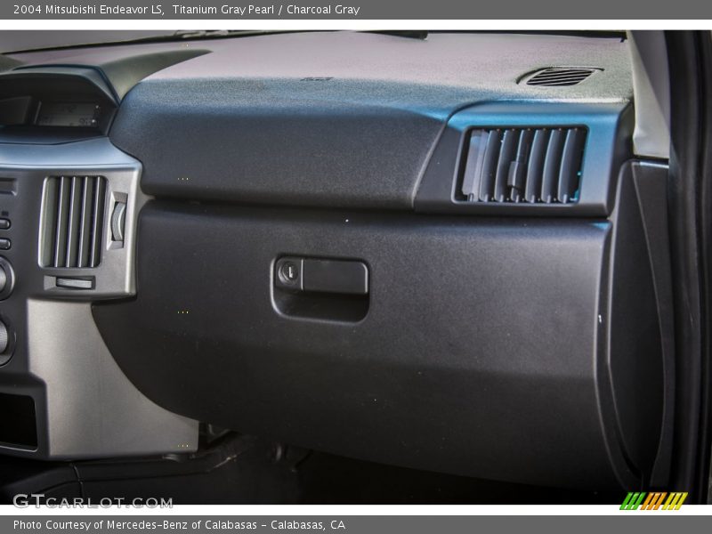 Titanium Gray Pearl / Charcoal Gray 2004 Mitsubishi Endeavor LS