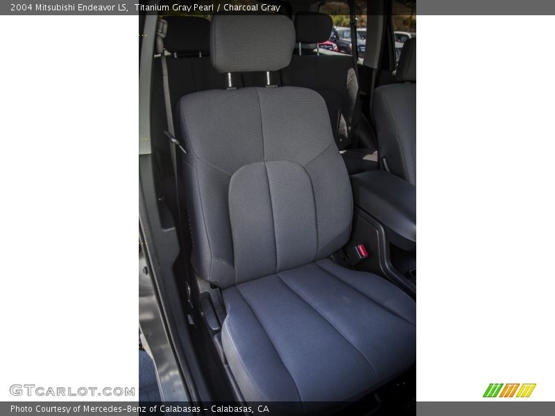 Titanium Gray Pearl / Charcoal Gray 2004 Mitsubishi Endeavor LS