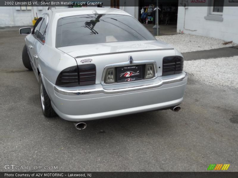 Silver Birch Metallic / Light Graphite 2002 Lincoln LS V6