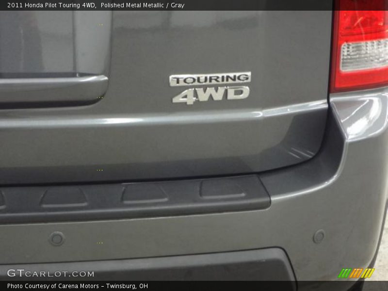 Polished Metal Metallic / Gray 2011 Honda Pilot Touring 4WD