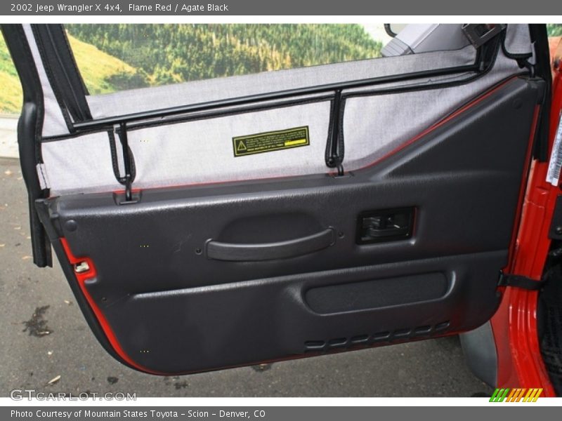 Door Panel of 2002 Wrangler X 4x4
