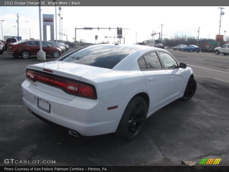 Bright White / Black 2012 Dodge Charger SE