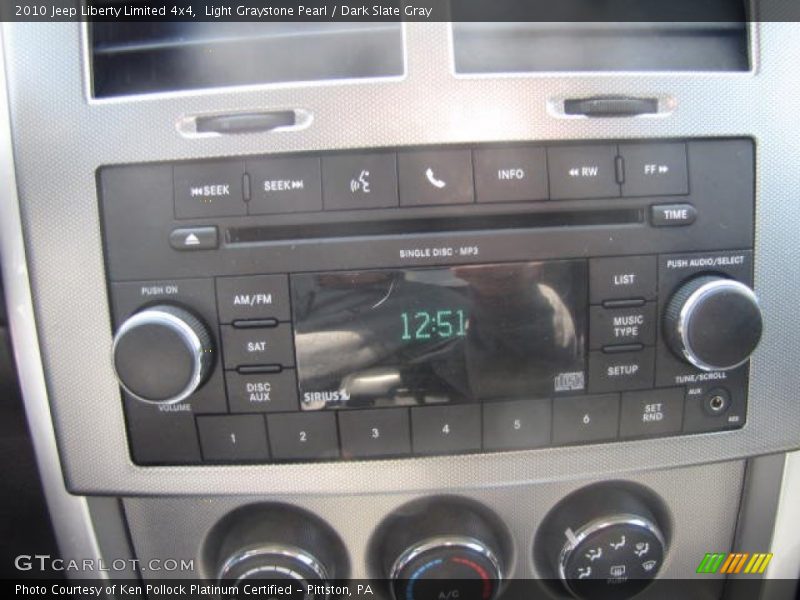Light Graystone Pearl / Dark Slate Gray 2010 Jeep Liberty Limited 4x4