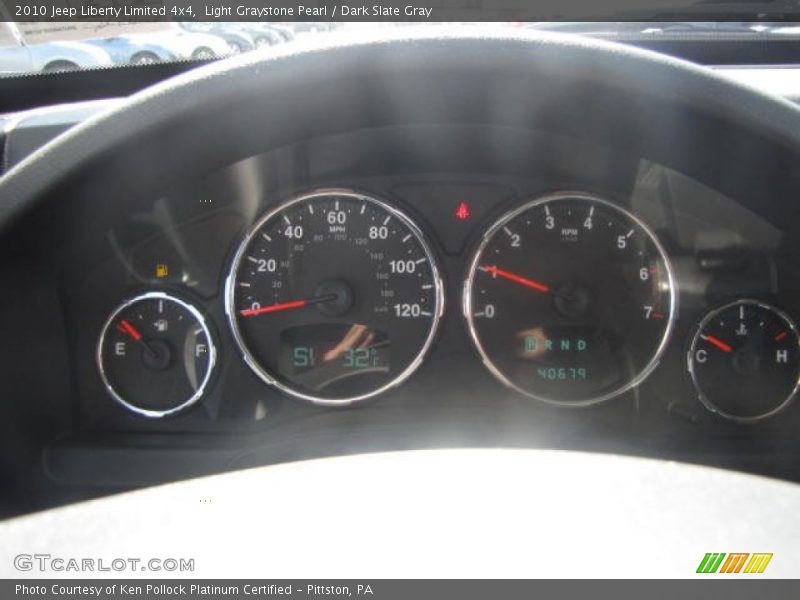 Light Graystone Pearl / Dark Slate Gray 2010 Jeep Liberty Limited 4x4
