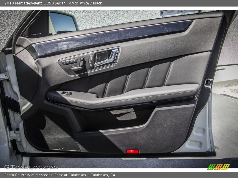 Arctic White / Black 2010 Mercedes-Benz E 350 Sedan
