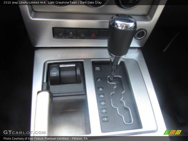Light Graystone Pearl / Dark Slate Gray 2010 Jeep Liberty Limited 4x4