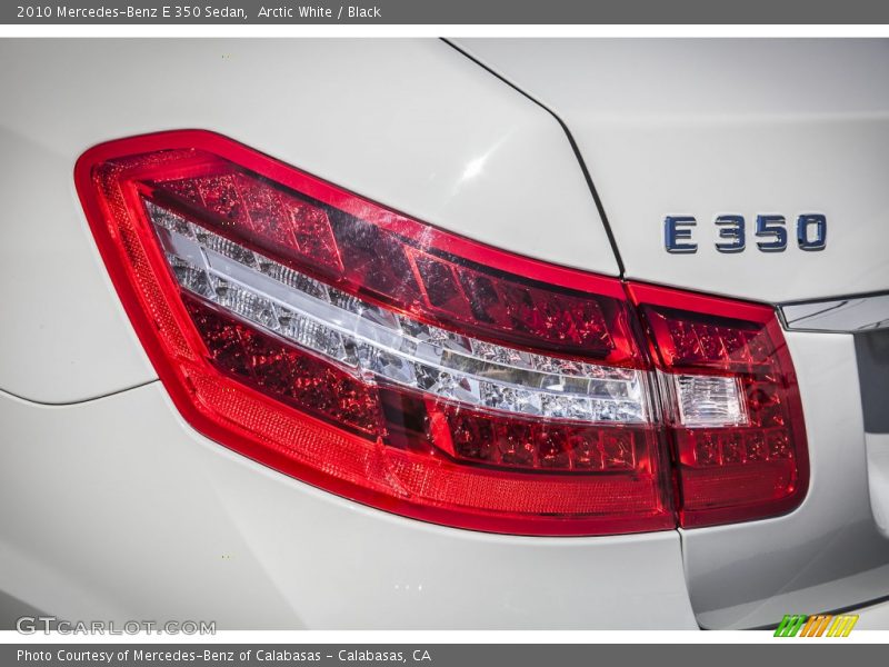 Arctic White / Black 2010 Mercedes-Benz E 350 Sedan